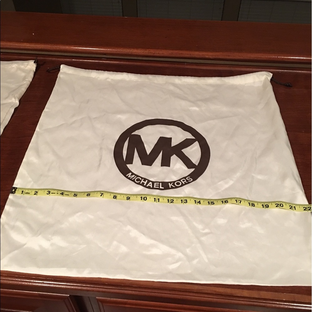 Michael Kors Dust bag 22x22